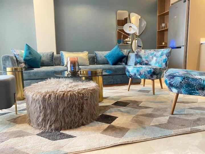 Apartamento Pearl 13 - Brand New, Luxury & Elegant W/ Balcony *